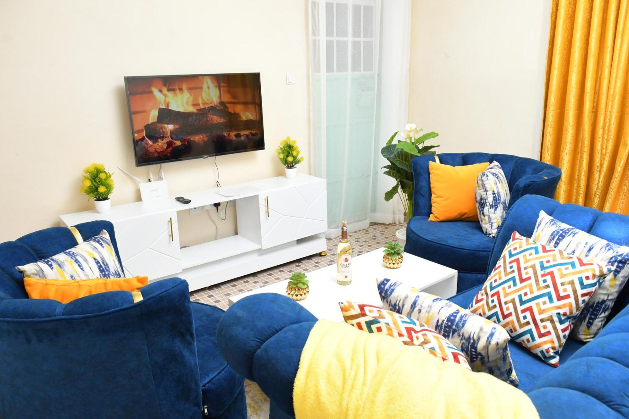 Nomads Luxurious Homes, Trm Drive, 725-305-284 Apartment