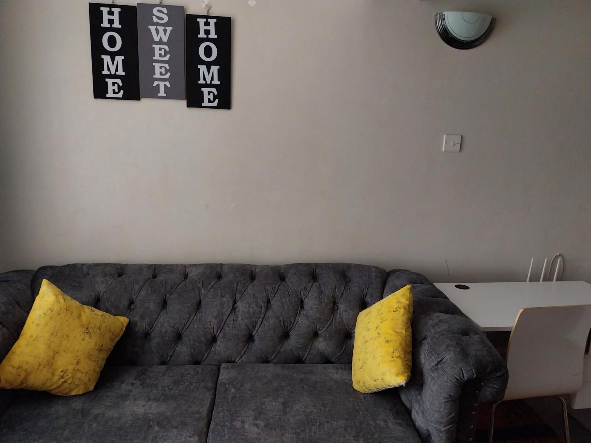 Apartment Convertible 1 Bedroom By Dg's