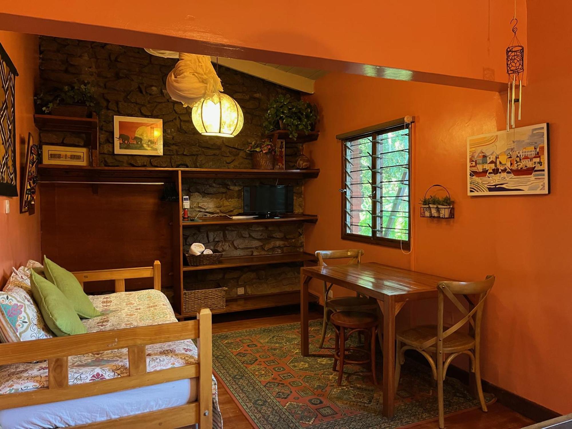 Guest house Lake View Studios 3*