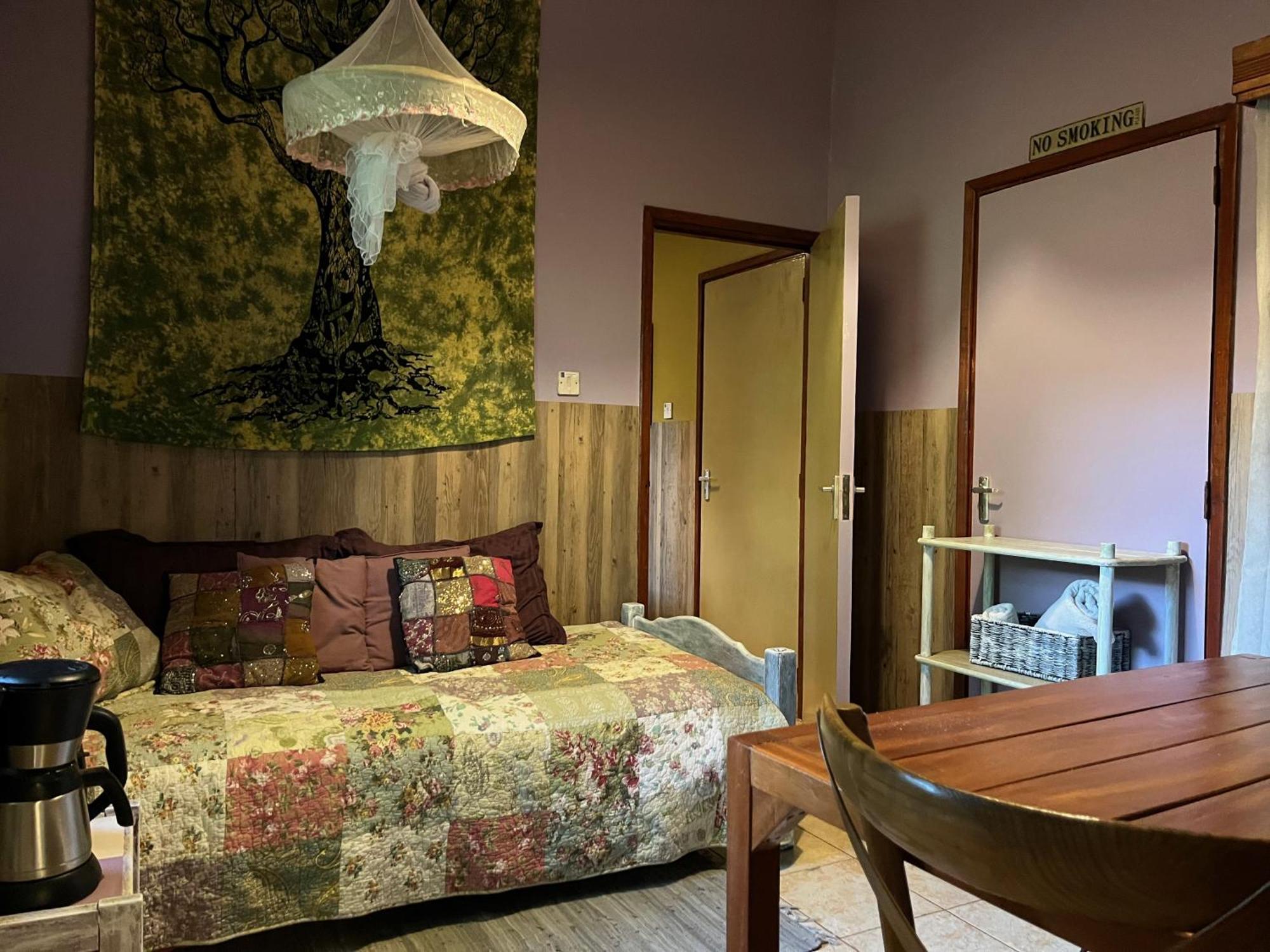 Guest house Lake View Studios