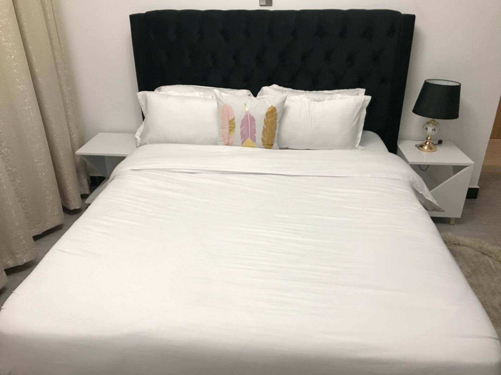 Staroot Charm 2br Yaya Center, Kilimani Apartment Nairobi