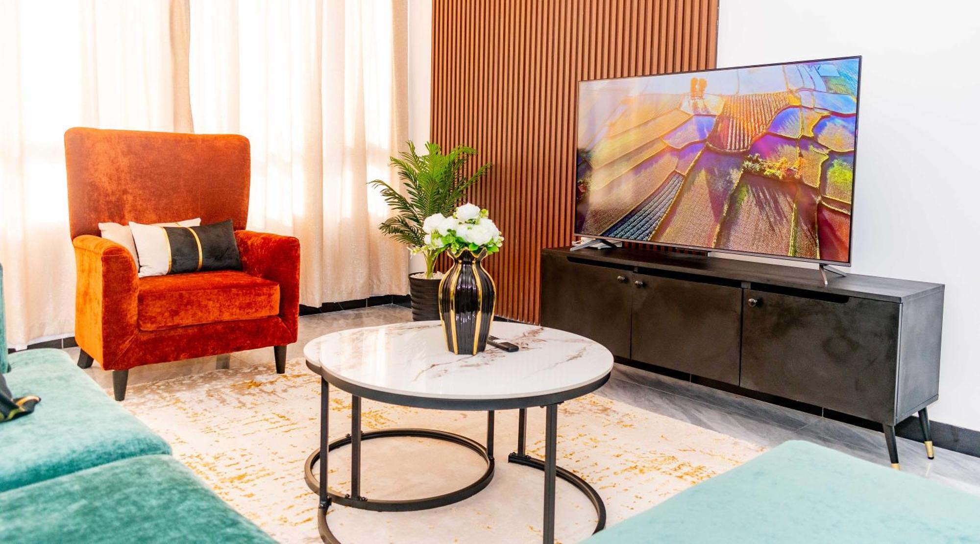 Apartment Staroot Charm 2br Yaya Center, Kilimani Nairobi