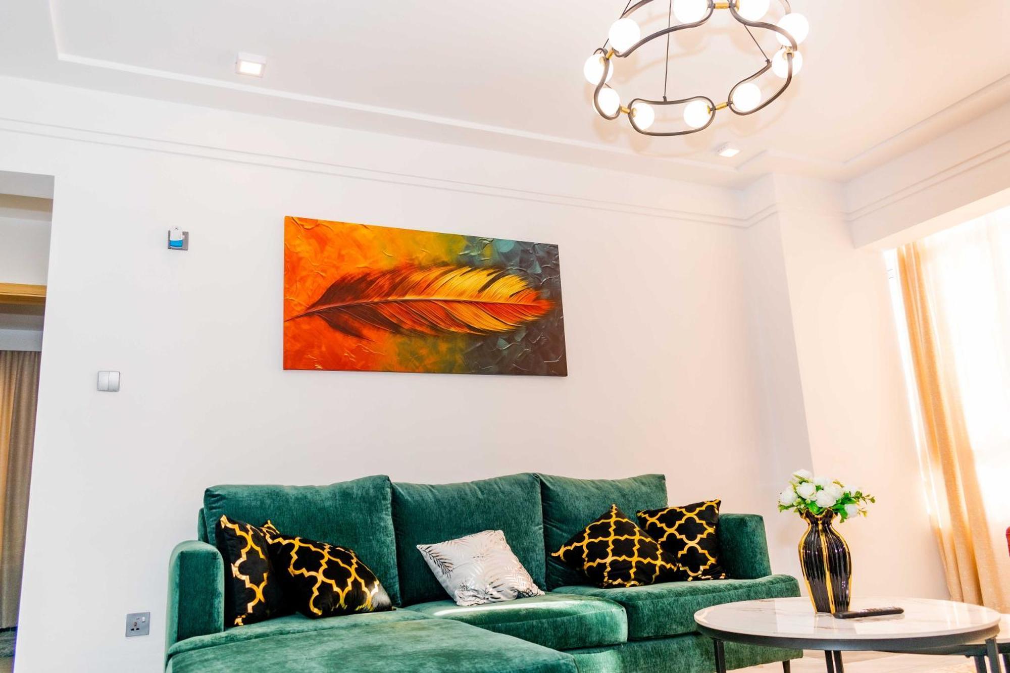 Staroot Charm 2br Yaya Center, Kilimani *