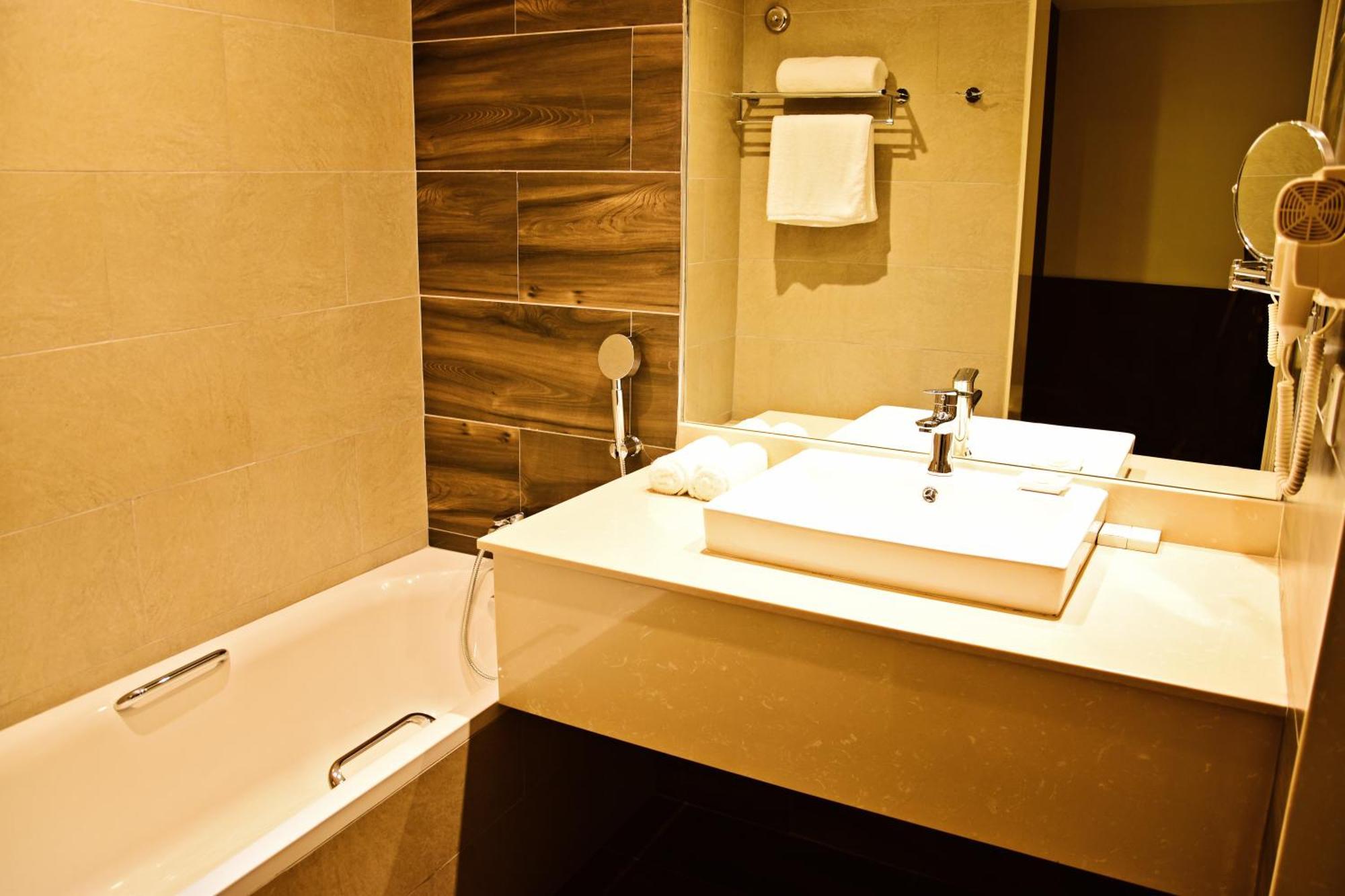 Doubletree By Hilton Nairobi Hotel