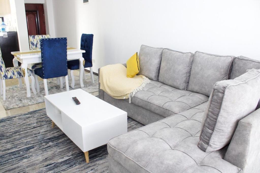Rufaro Homes Denis Gardens D1405 Denis Pritt Road Kilimani Kenya Apartment *