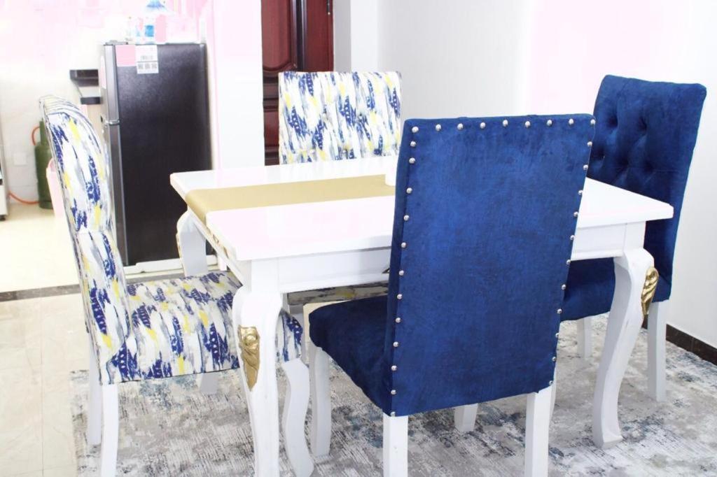 Apartment Rufaro Homes Denis Gardens D1405 Denis Pritt Road Kilimani Kenya *