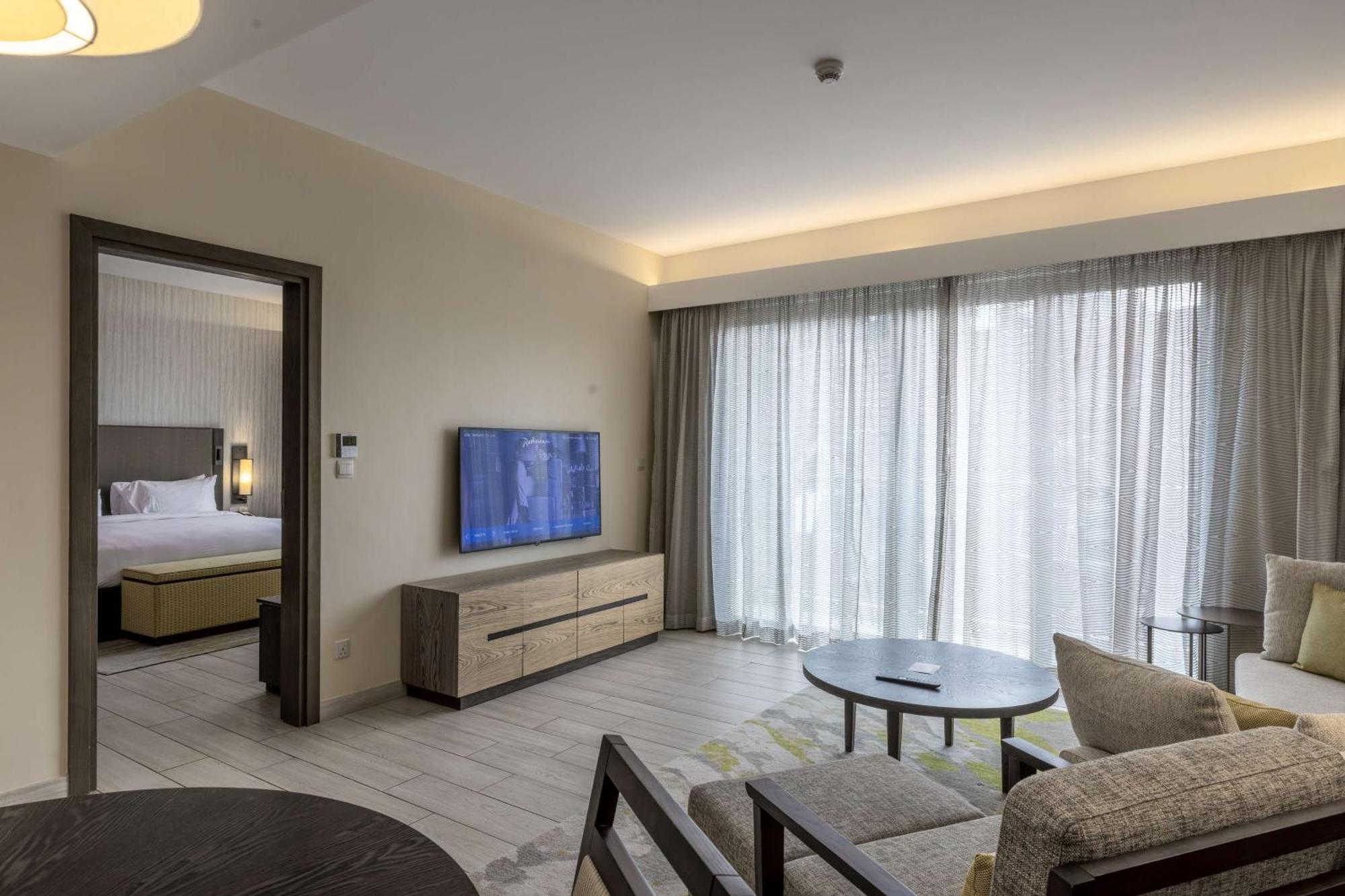 Radisson Blu & Arboretum Hotel 5*