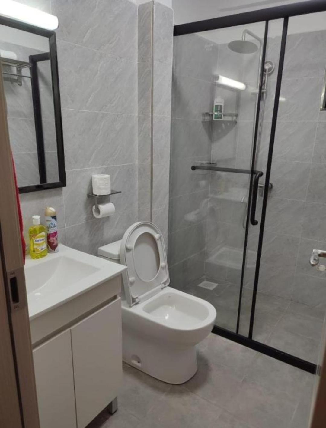 Kileleshwa Superb 2bedroom With Gym Nairobi