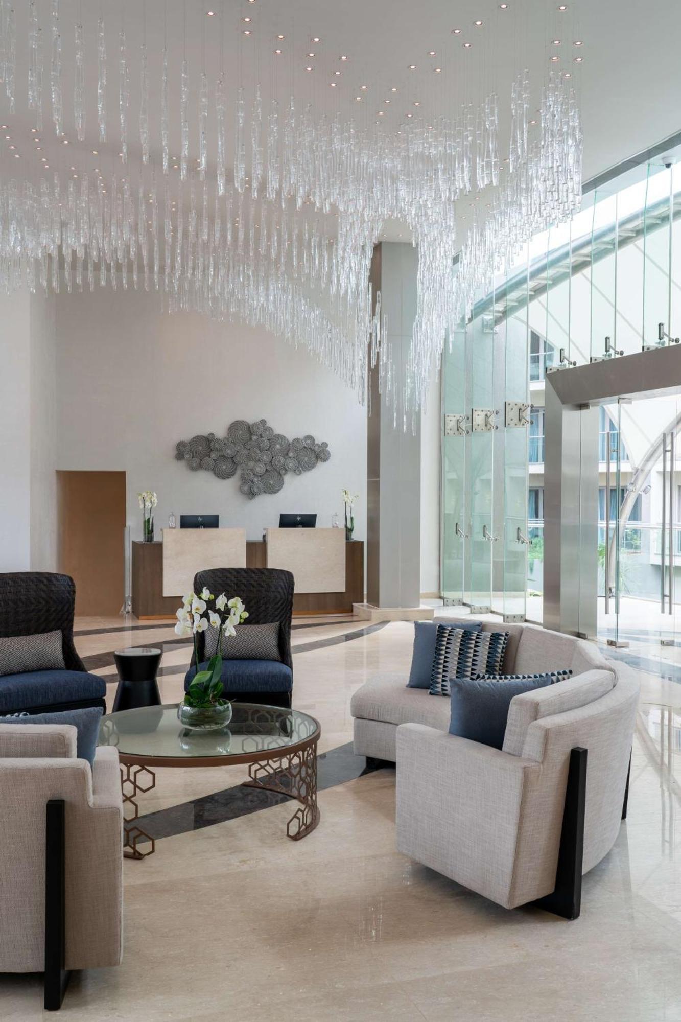 Radisson Blu & Arboretum Nairobi