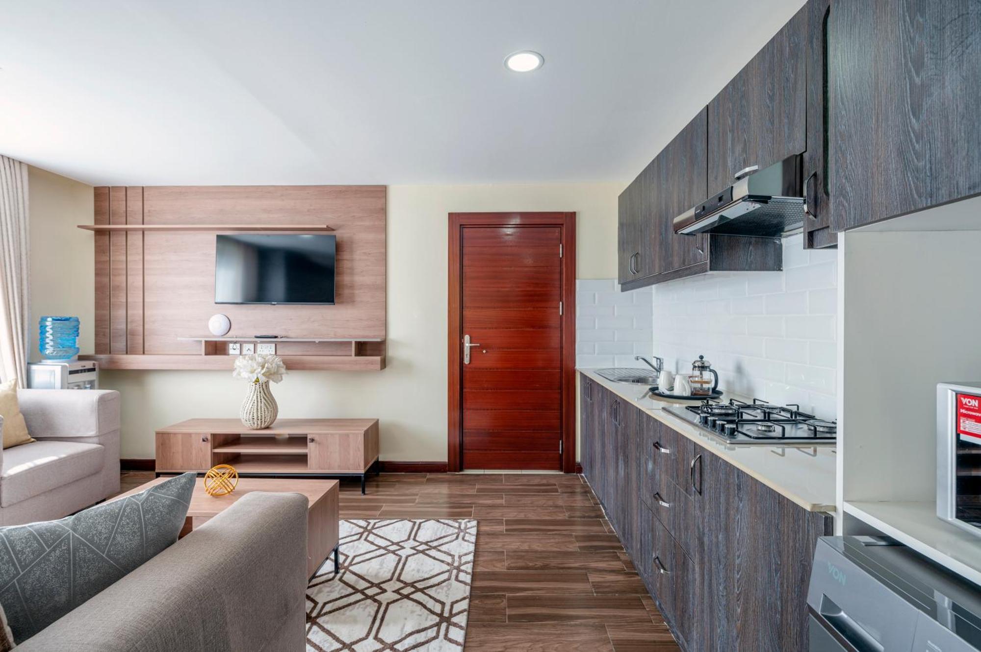 Roma Court Serviced Apartment