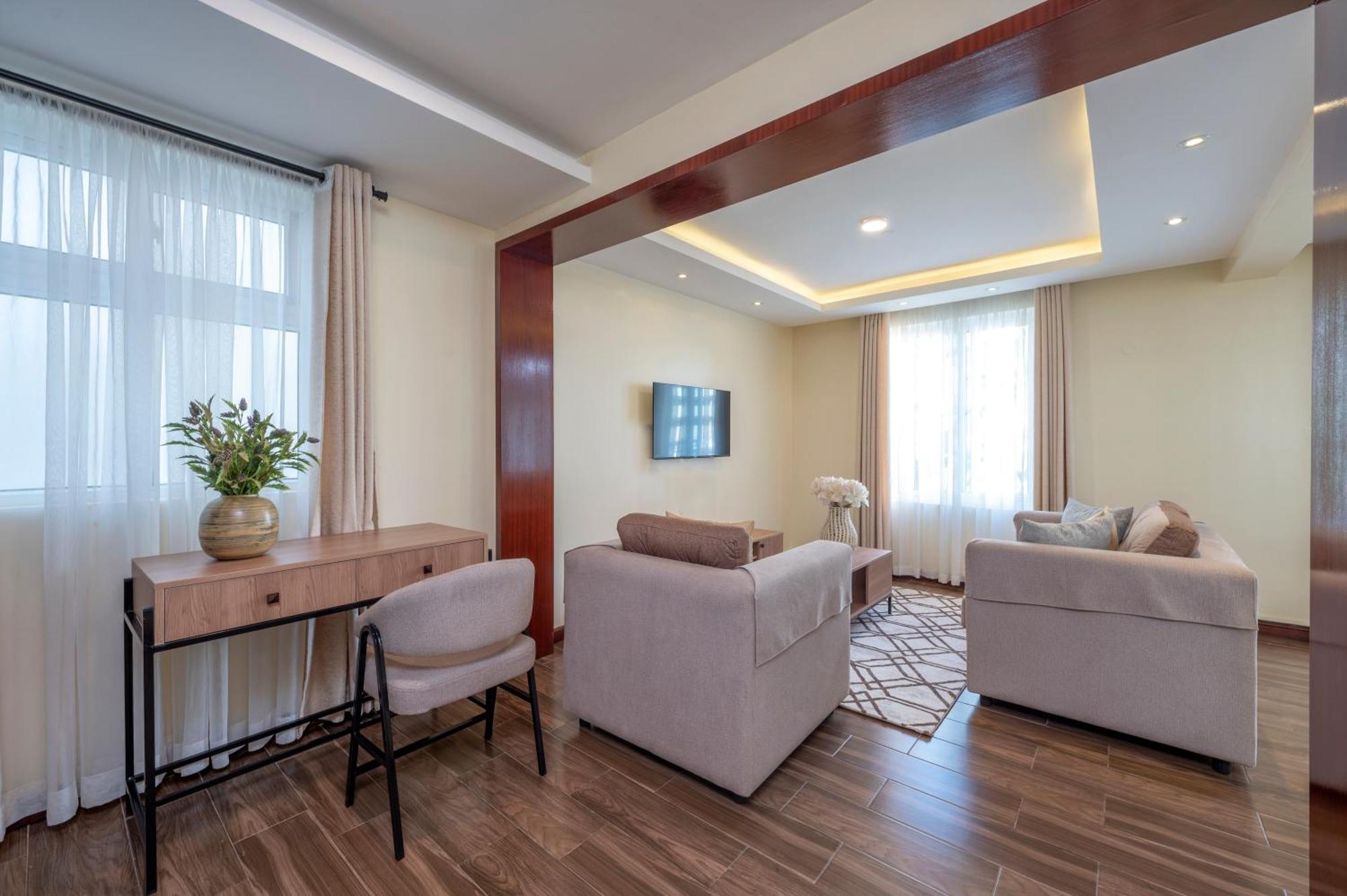 Roma Court Serviced Apartment *
