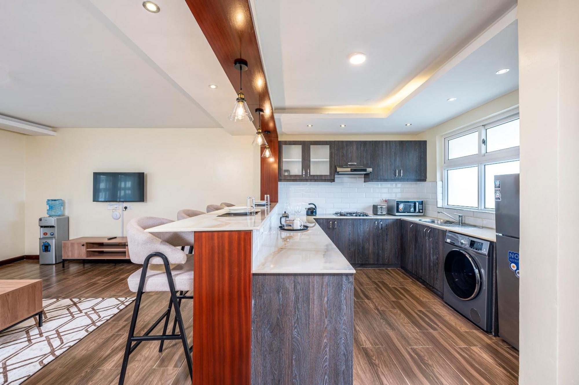 Roma Court Serviced Apartment