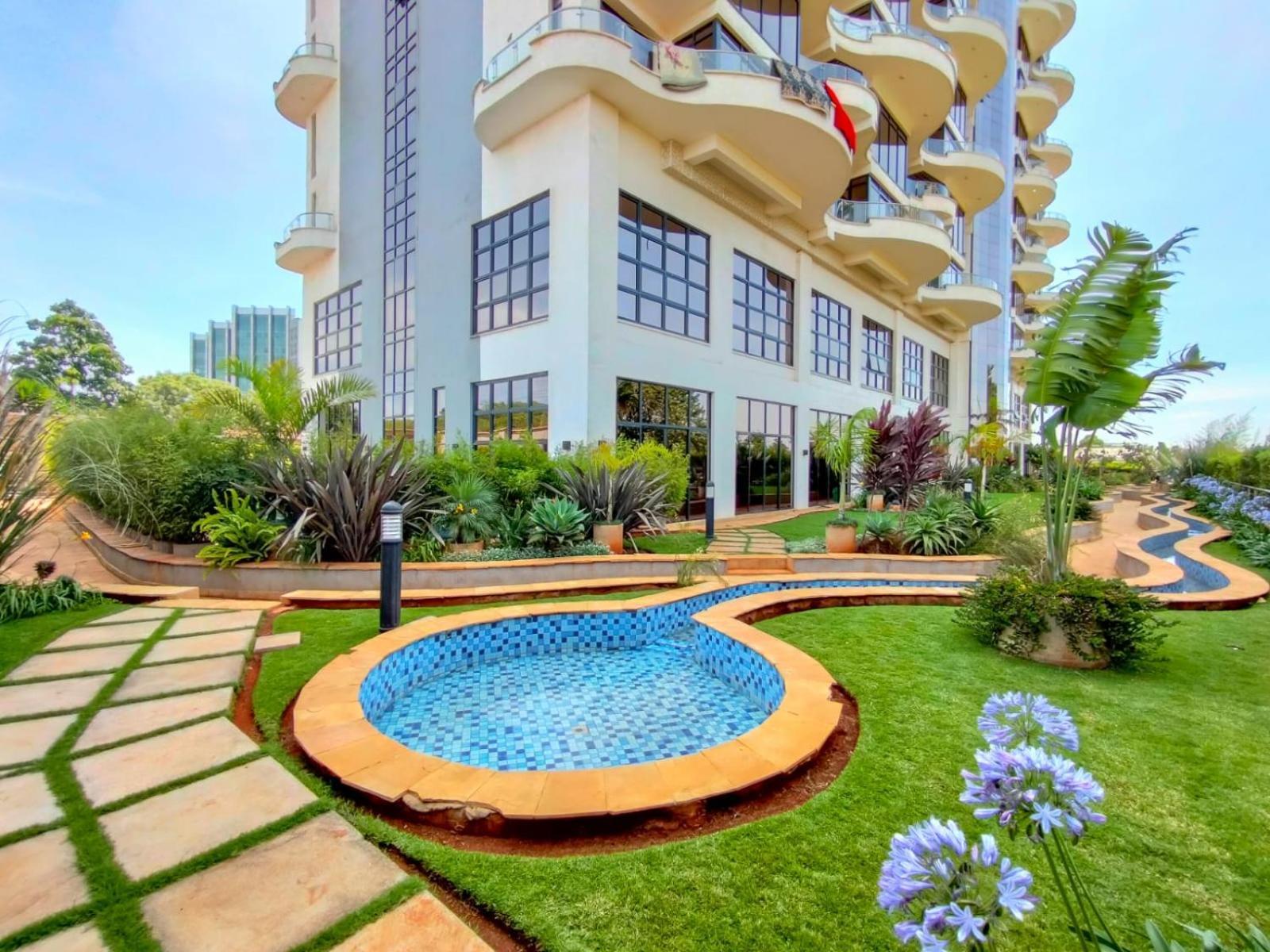 Lux Nova Westlands * Nairobi