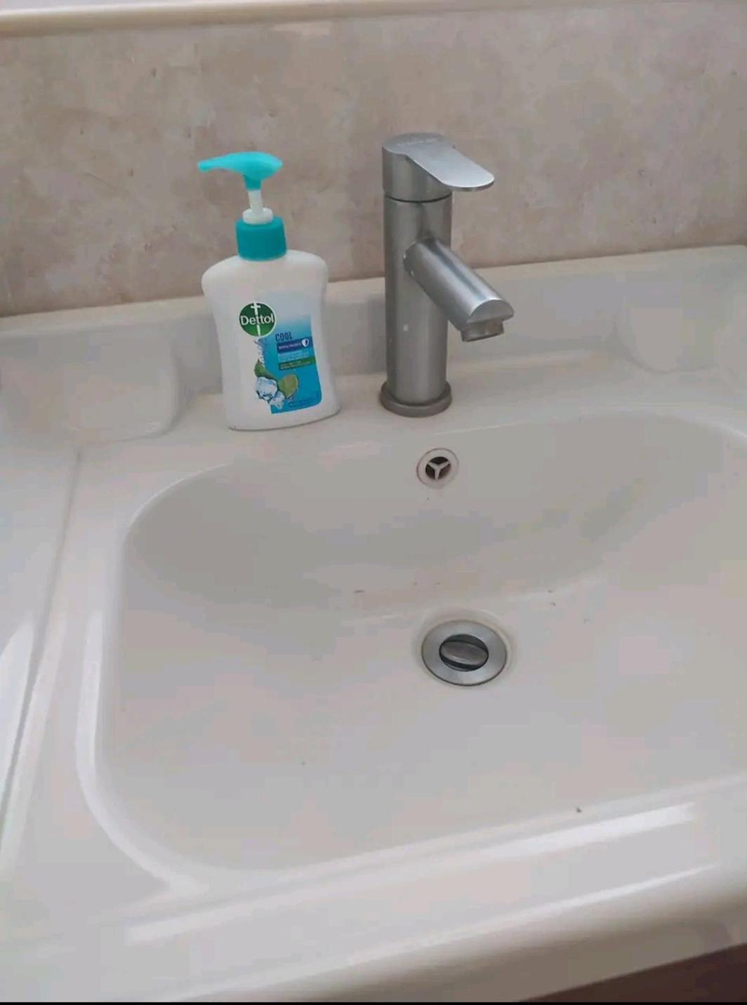 Kilimani Vacation One And Half Bedroom Netflix Near Yaya Centre Apartment *