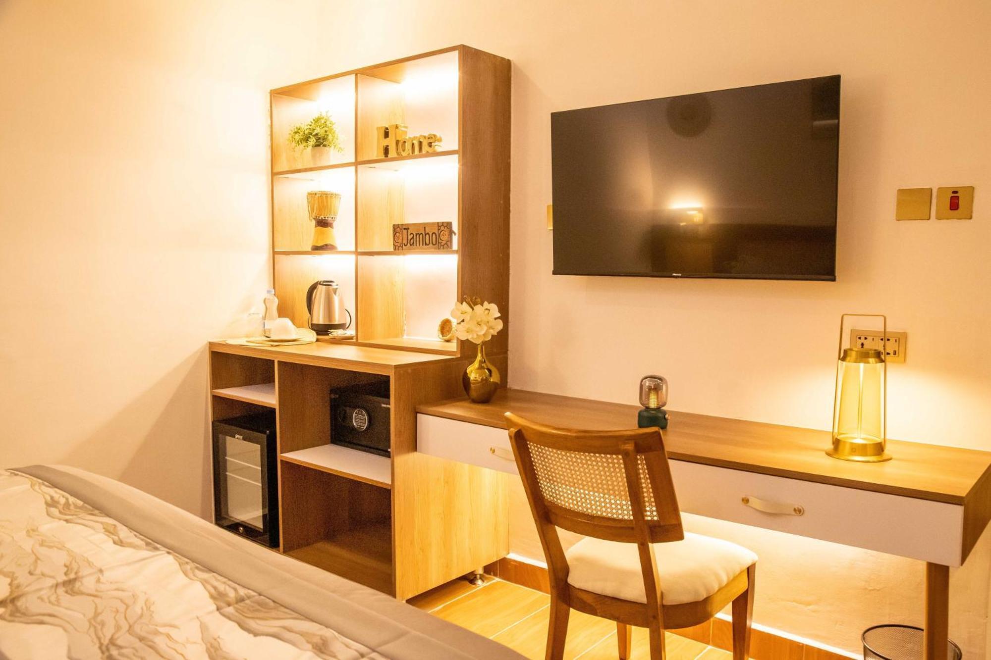 Hotel Gigiri Lion Nairobi