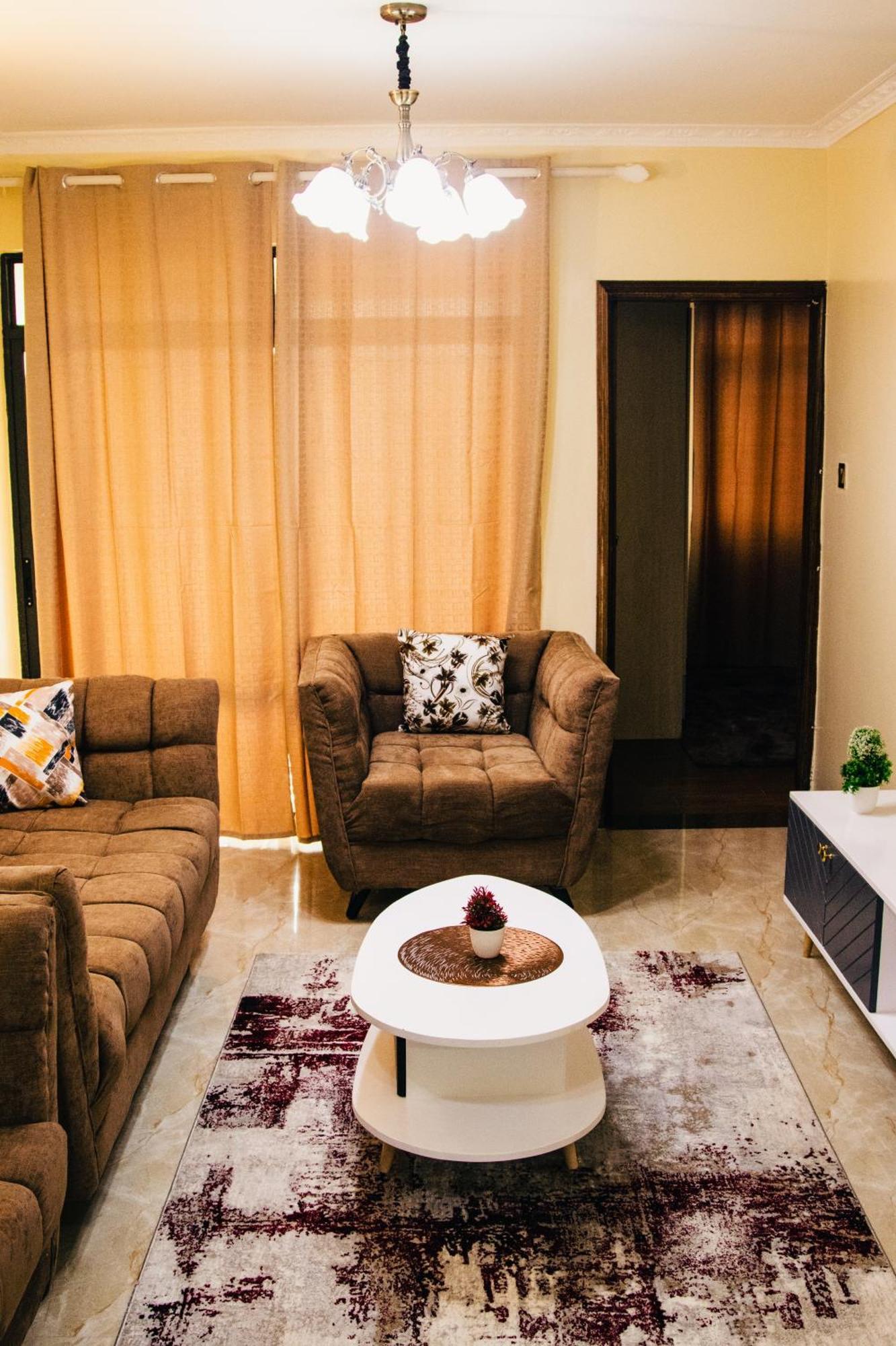 Furnished 2 Bedroom In Kilimani Apartment *