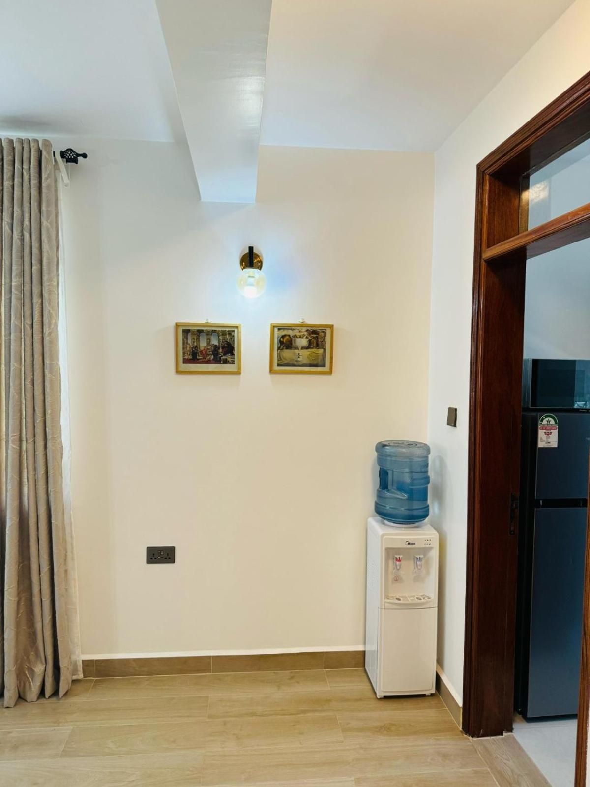 Azania Homes 2bedrooms Westlands Apartment *