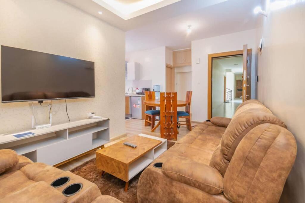 Apartment Luxury Dubai Style 1 Bedroom In Kileleshwa/lavington *