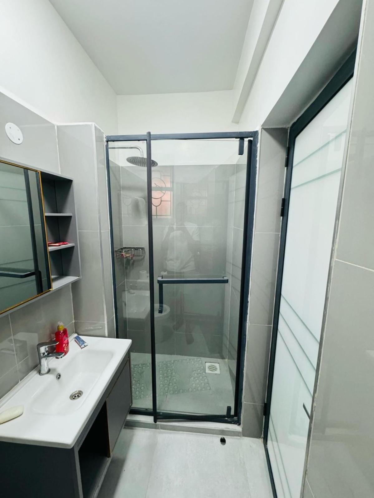 Azania Homes 2bedrooms Westlands *