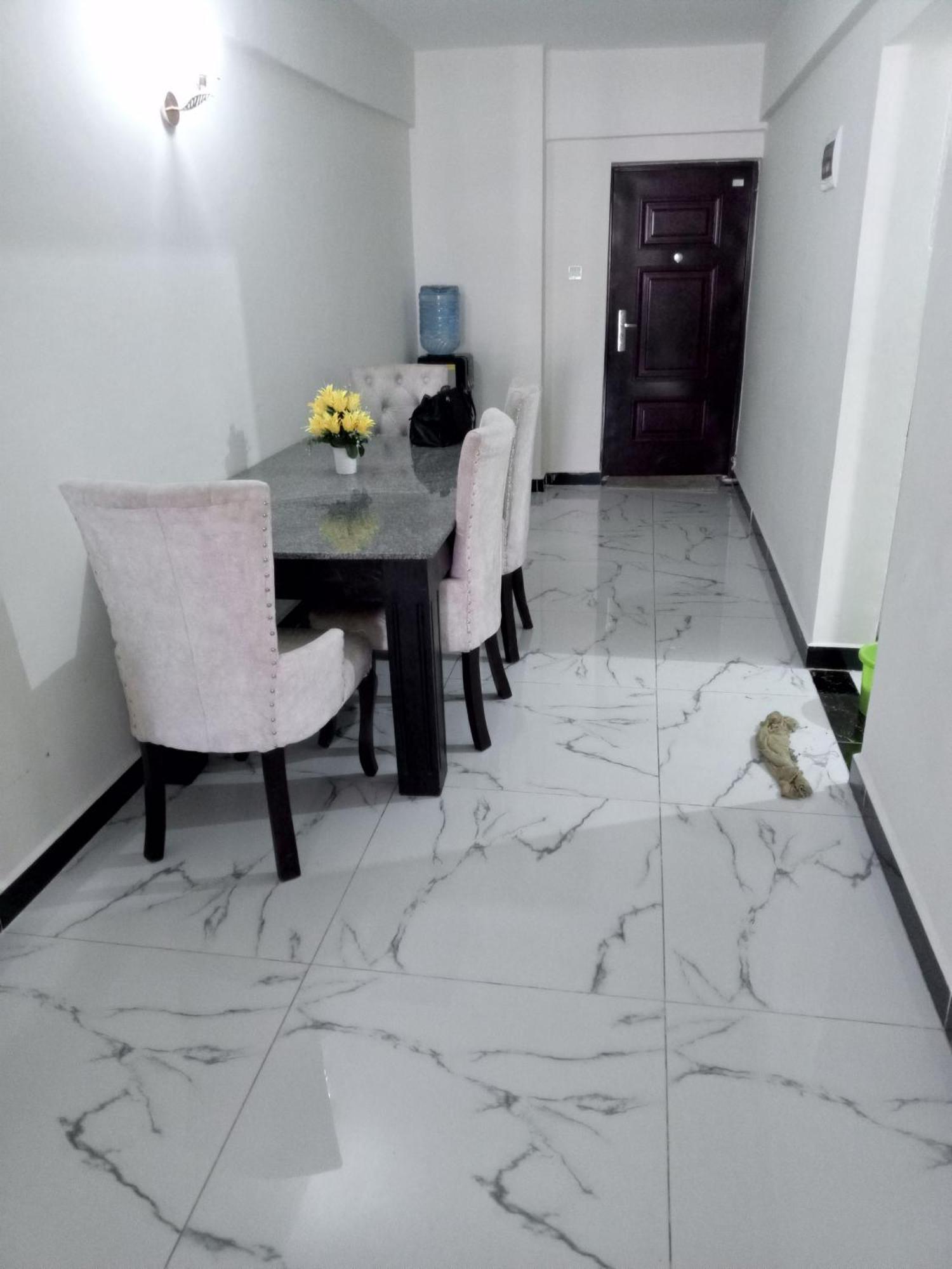Apartment Kilimani Hurlingham Sandal Wood Gardens Opposite Four Points By Sheraton Nairobi