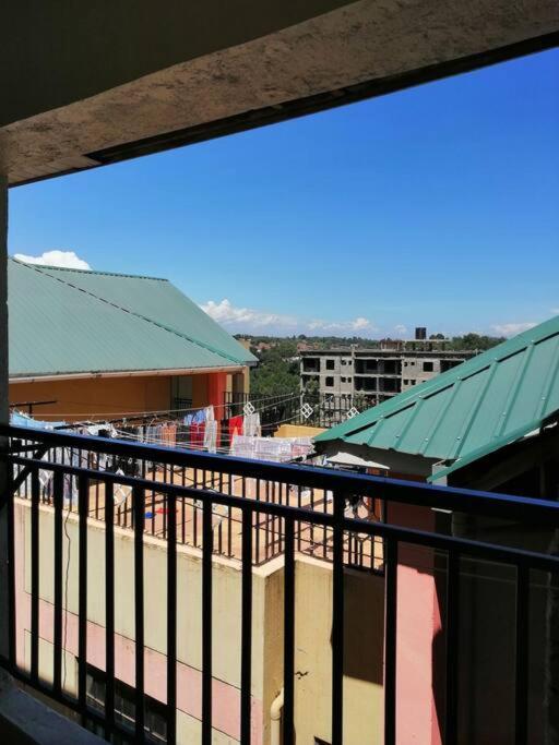 Apartment Entire Serviced 2-bedroom In Thindigua
