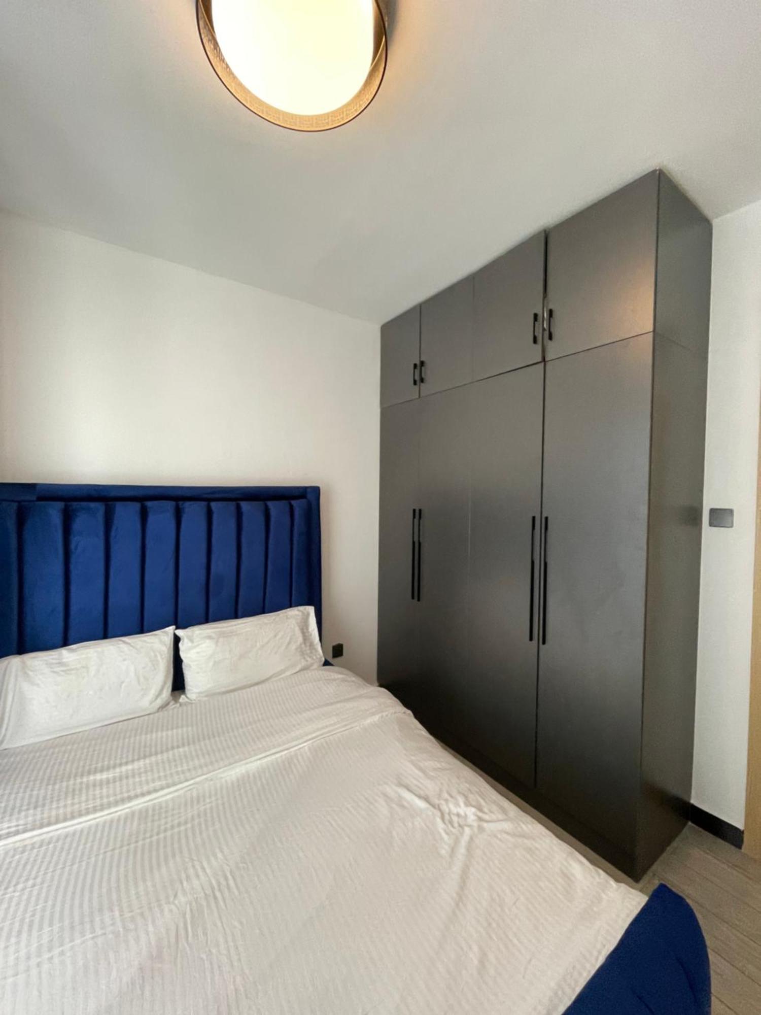 Staroot Yaya Residences Apartment *