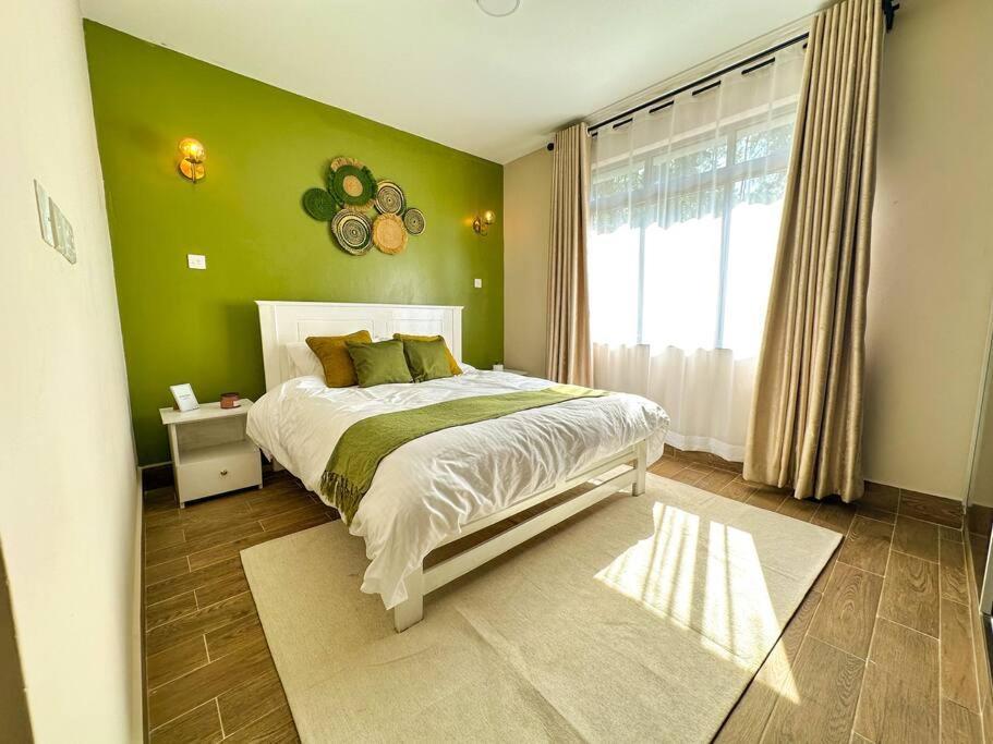 Apartment The Mood: Serene 2bd/pool/gym