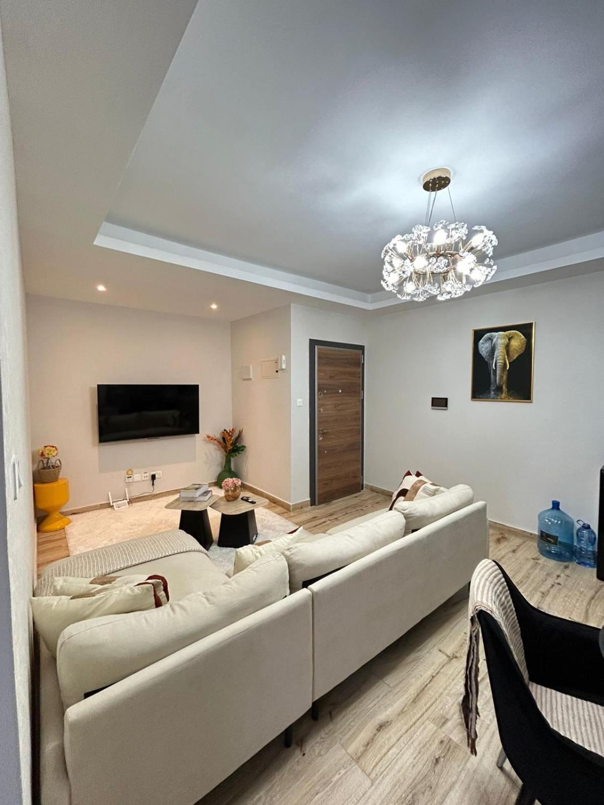 Apartment Mopearlz Elite Residency