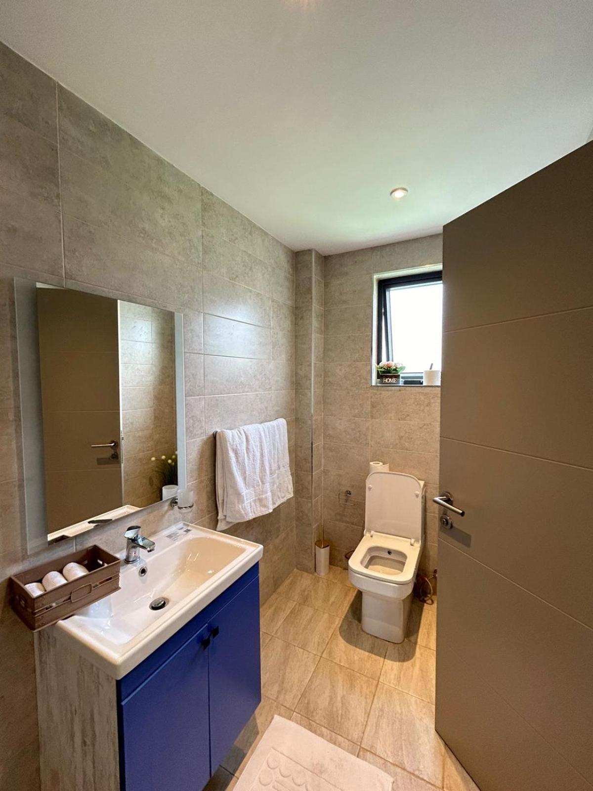 Mopearlz Elite Residency Apartment
