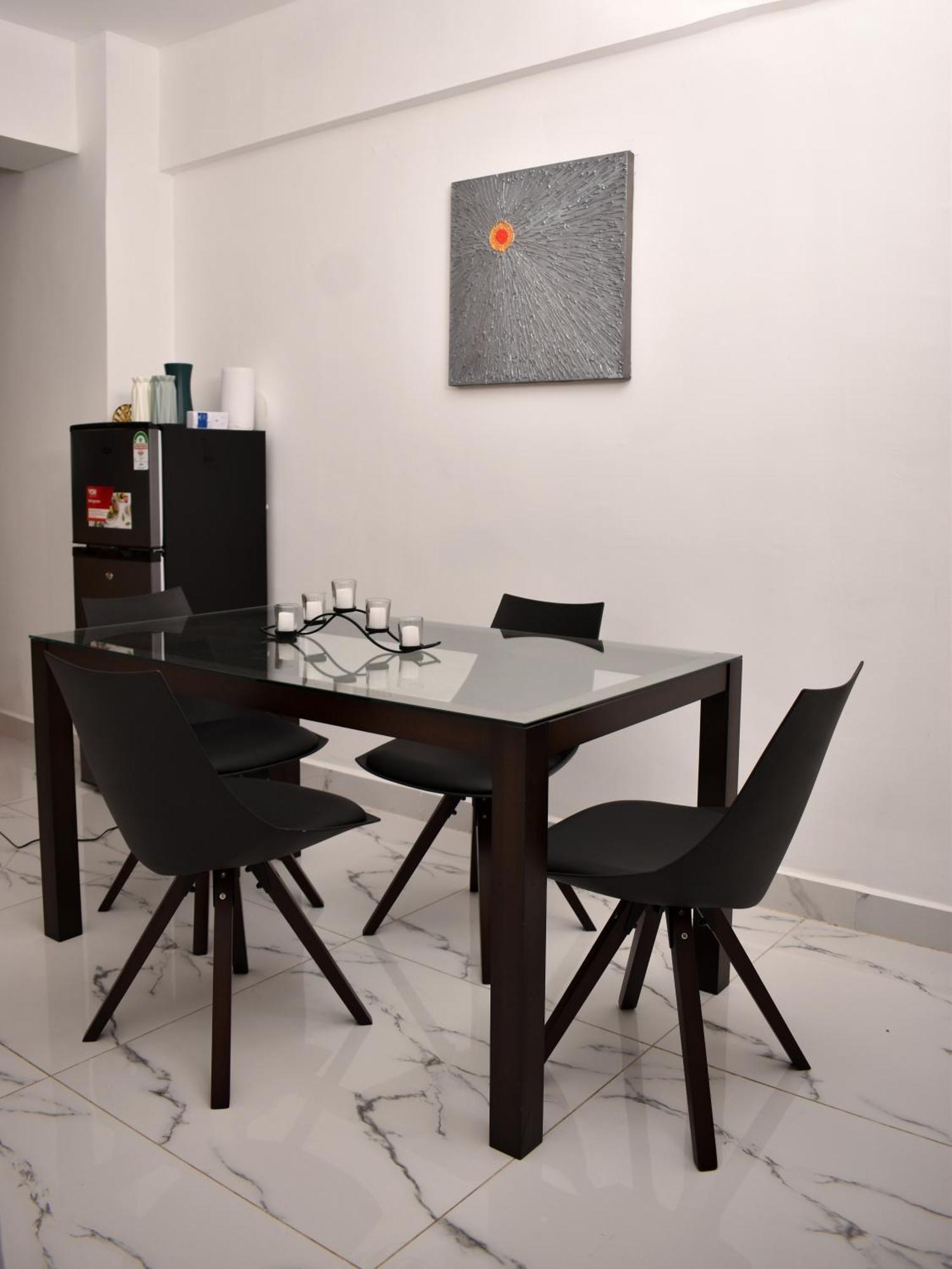 Sandalwood Gardens Apartment *