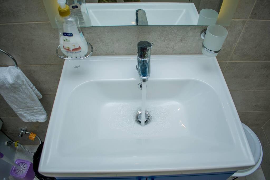 Urban Lifestyle 1br In Westlands, Heated Pool, Gym, Workspace & Parking * Nairobi