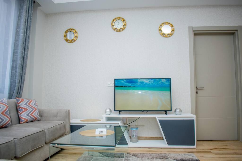 Urban Lifestyle 1br In Westlands, Heated Pool, Gym, Workspace & Parking *