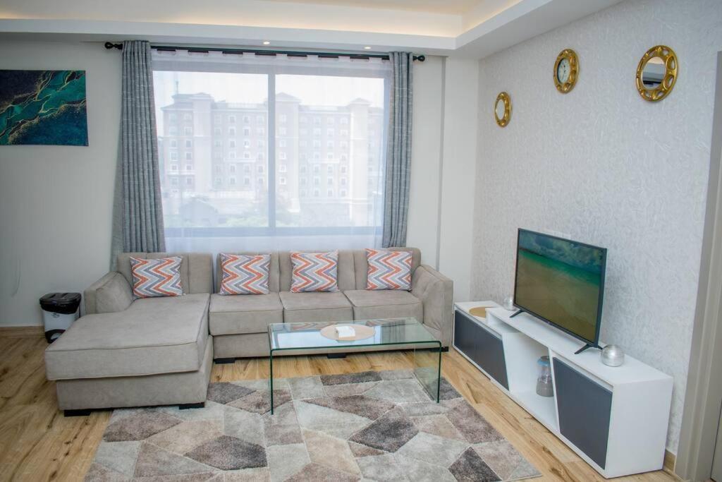Urban Lifestyle 1br In Westlands, Heated Pool, Gym, Workspace & Parking Nairobi