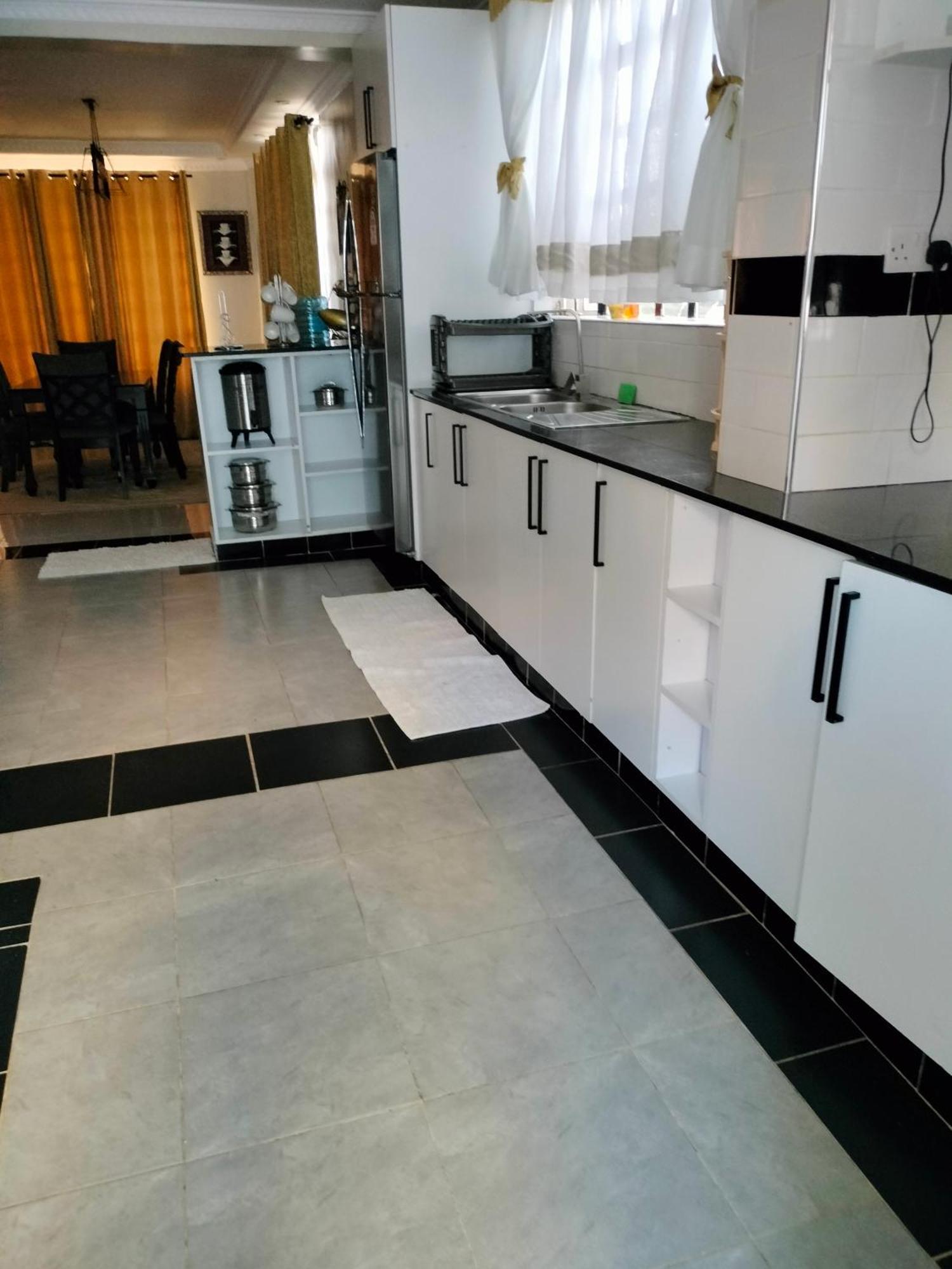 Apartment Monisa House Nairobi