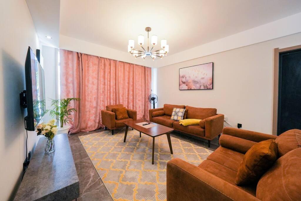 Abantu Parkview 2br Near Jkia Sgr With Pool Gym Eatery