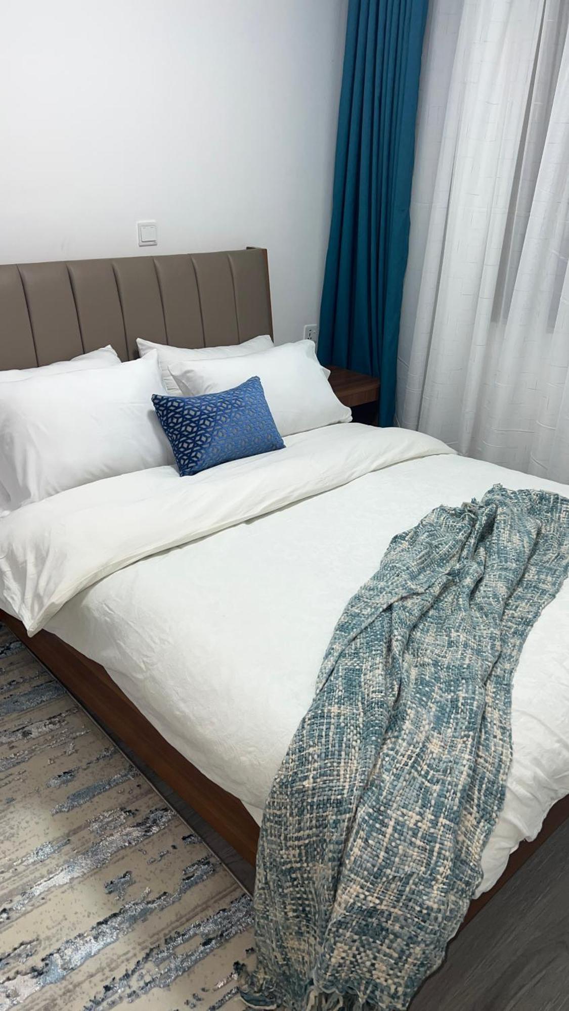 Gold Park Homes Apartment