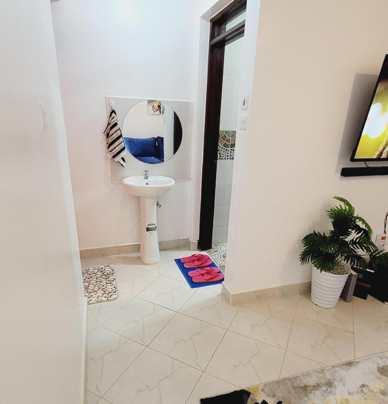 Apartment Newly Furnished 1-bedroom