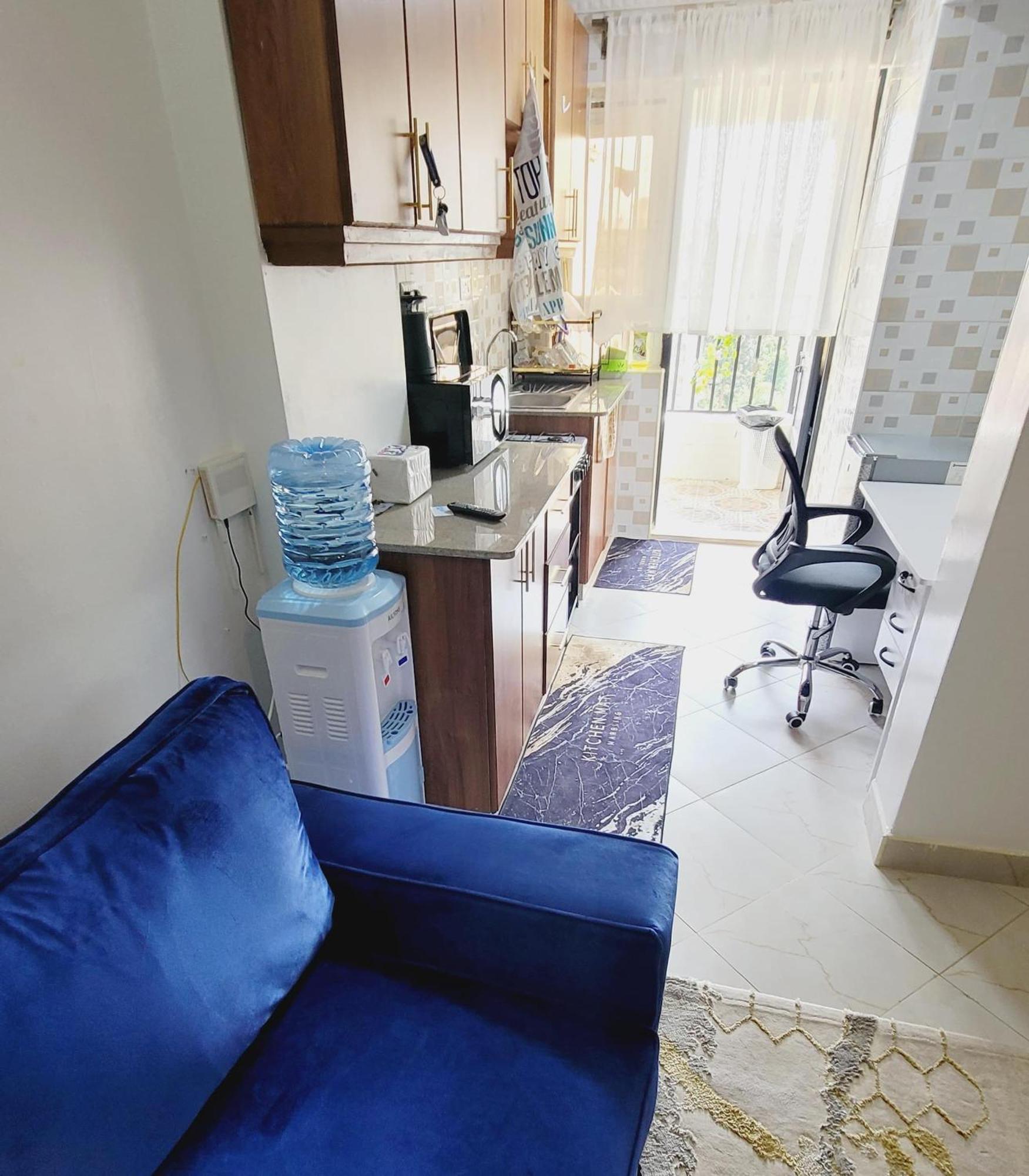 Apartment Newly Furnished 1-bedroom *