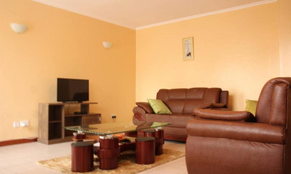 Hotel Lia & Training Centre 3*