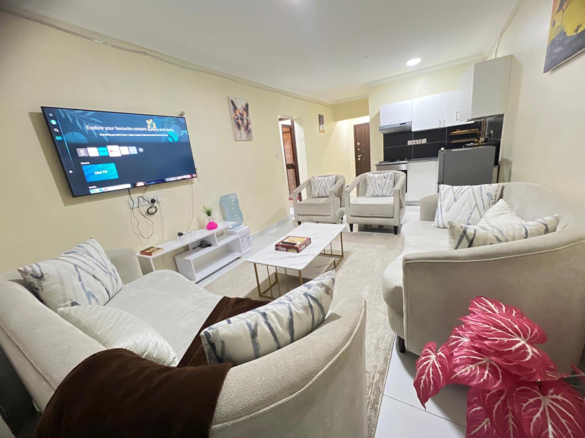 Fully Furnished 2 Bedroom With A Spacious Balcony Behind Gateway Mall 10 Minutes To Jkia,5min To Sgr With Ac,washing Machine And Lift * Nairobi