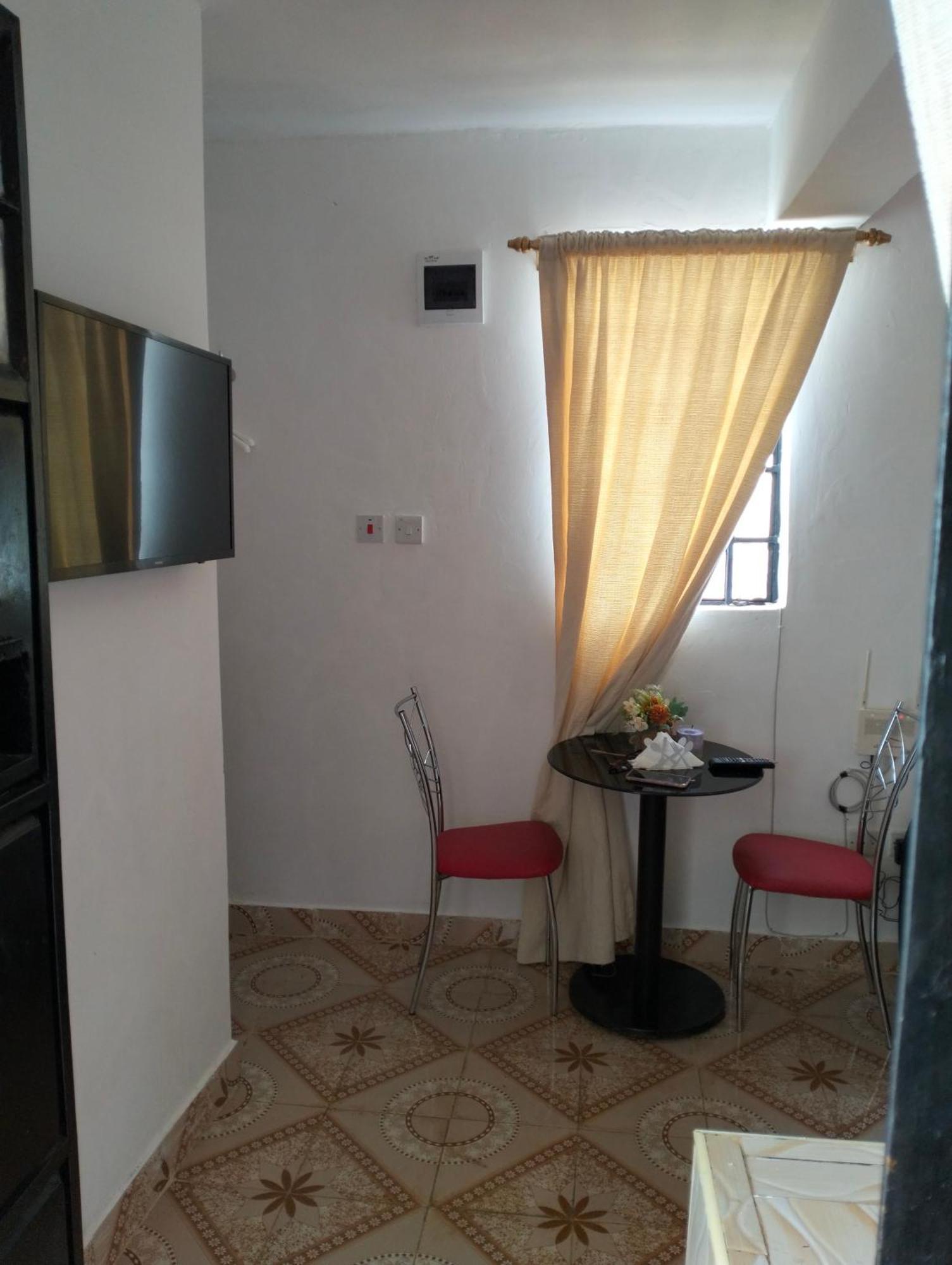 Apartment Comfort Den Kinoo *