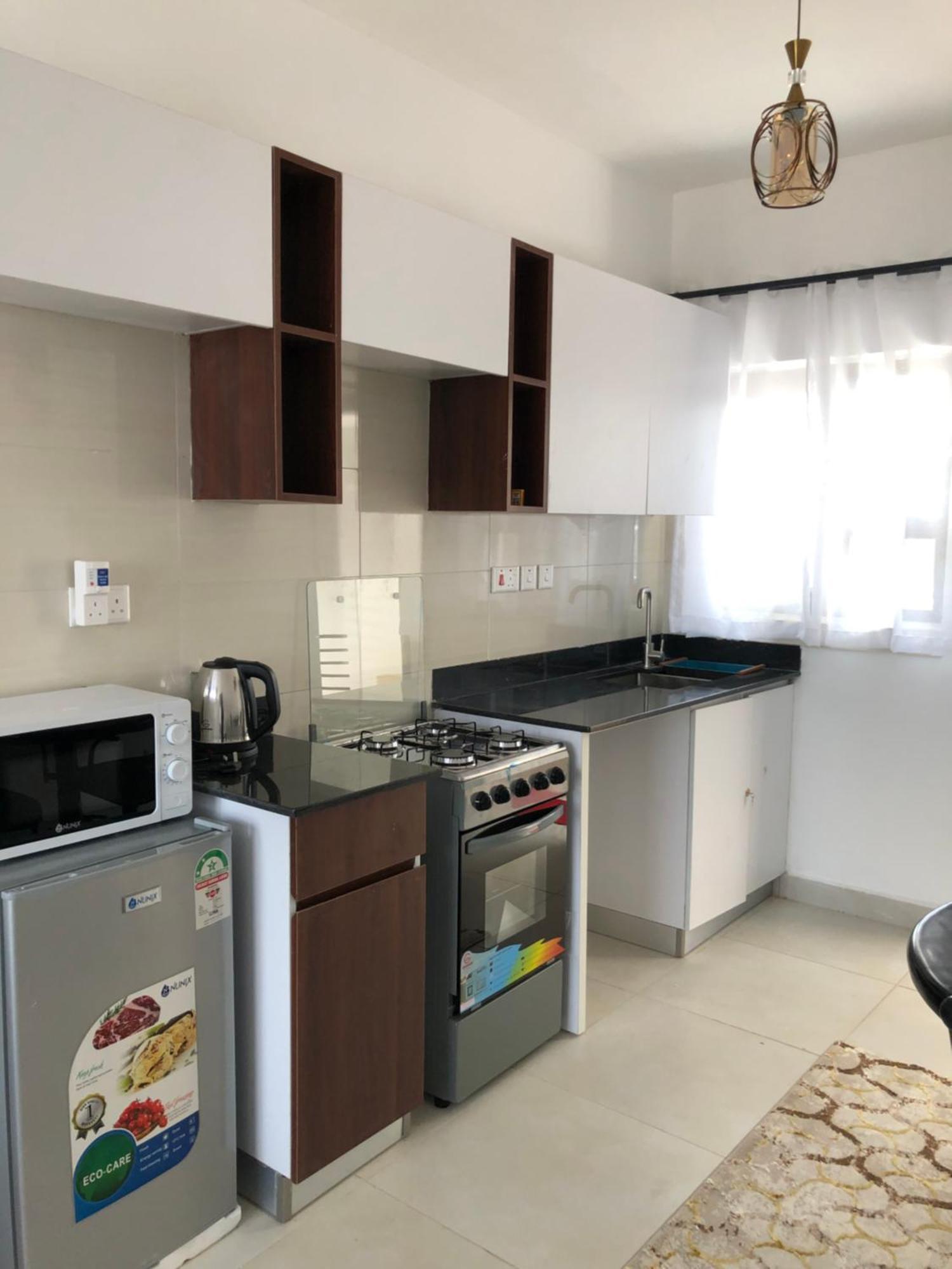Jade Studio At Enkang Apartments, Ngong Rd Near Junction Mall Apartment Nairobi