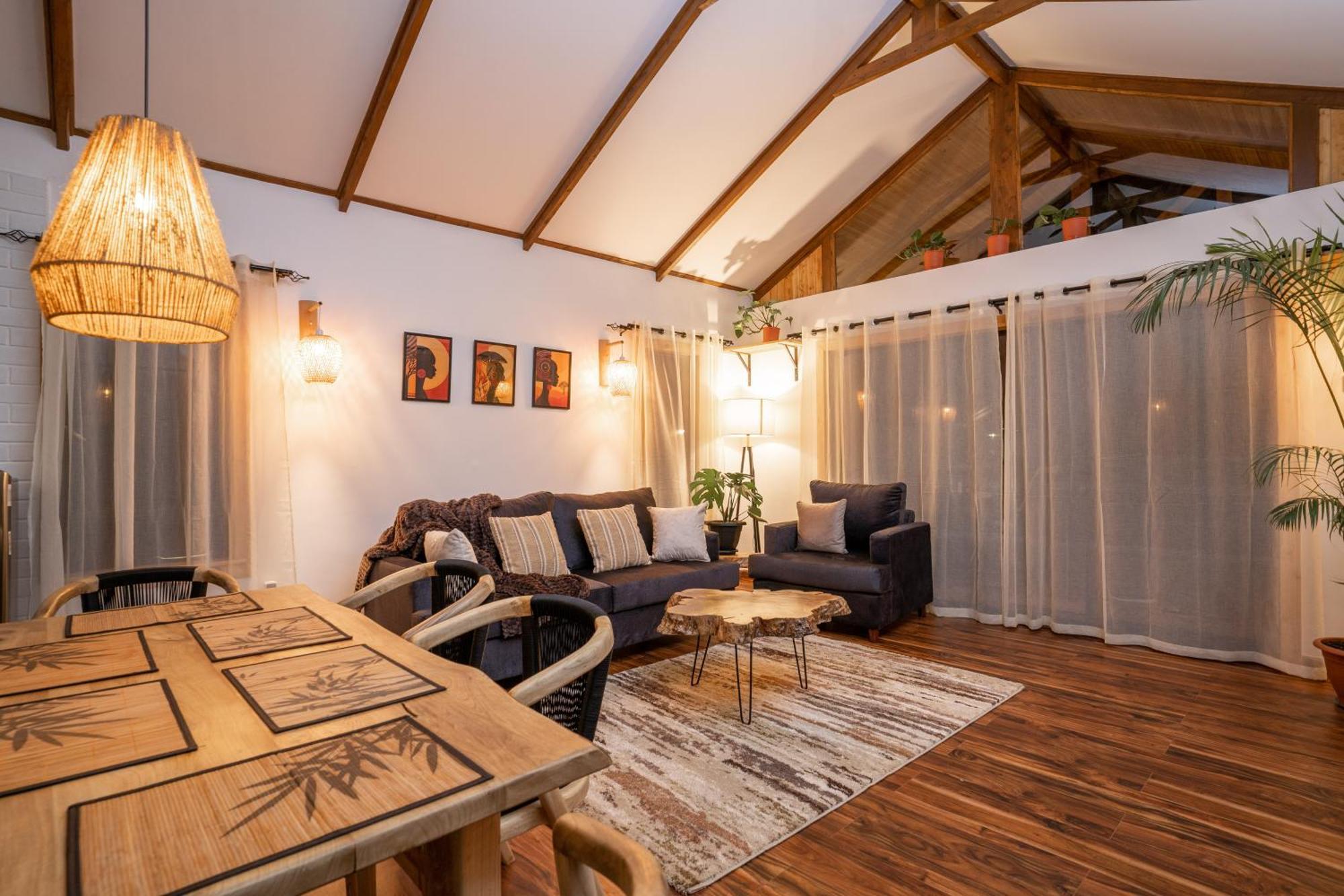 The Jungle Oasis With Heated Pool