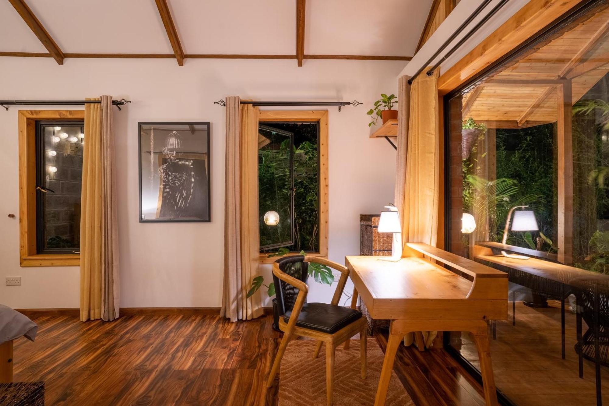 The Jungle Oasis With Heated Pool Apartment *