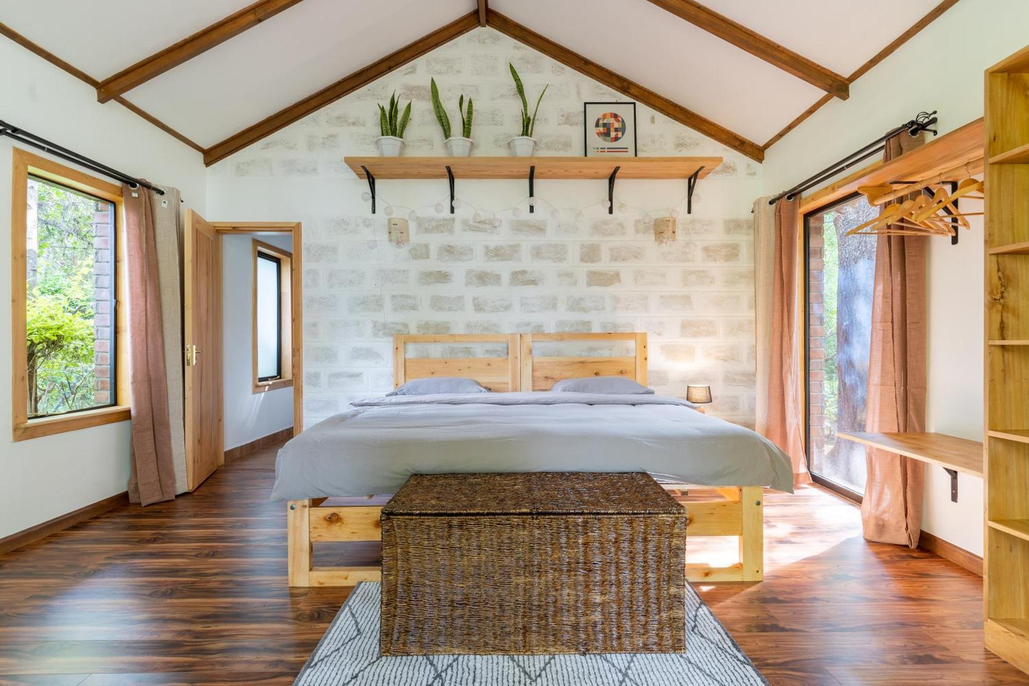 The Jungle Oasis With Heated Pool *
