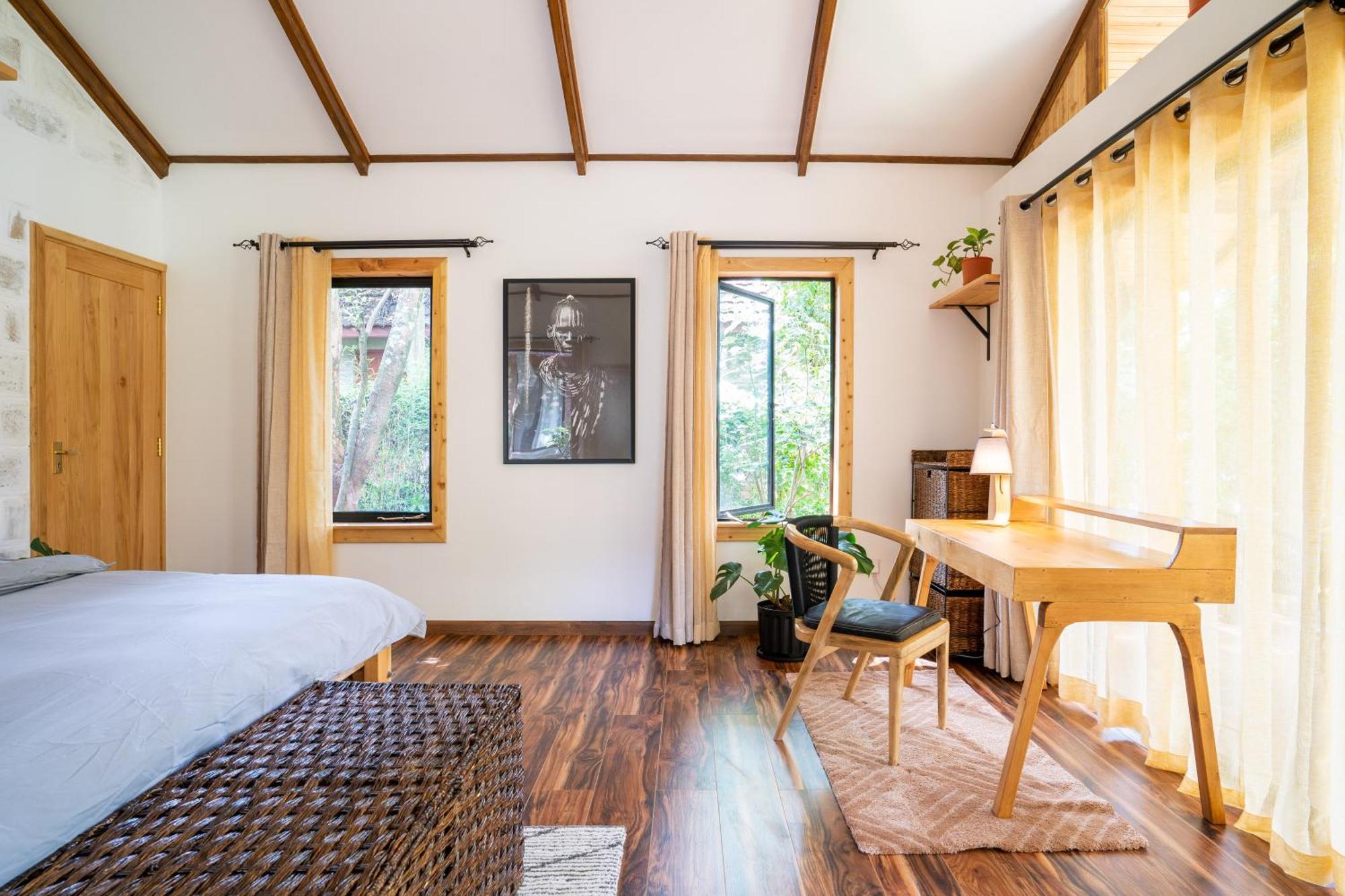 The Jungle Oasis With Heated Pool Apartment