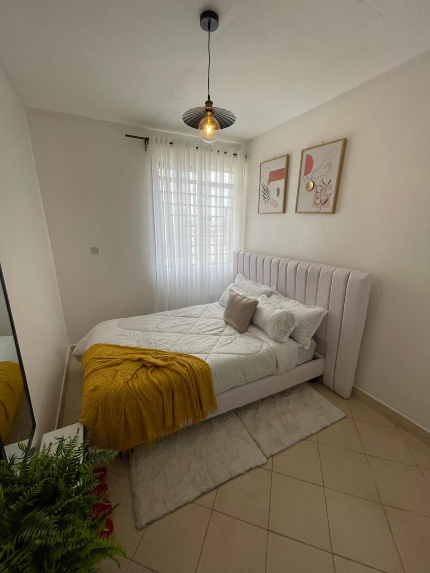 Chrystalkhomes Apartment
