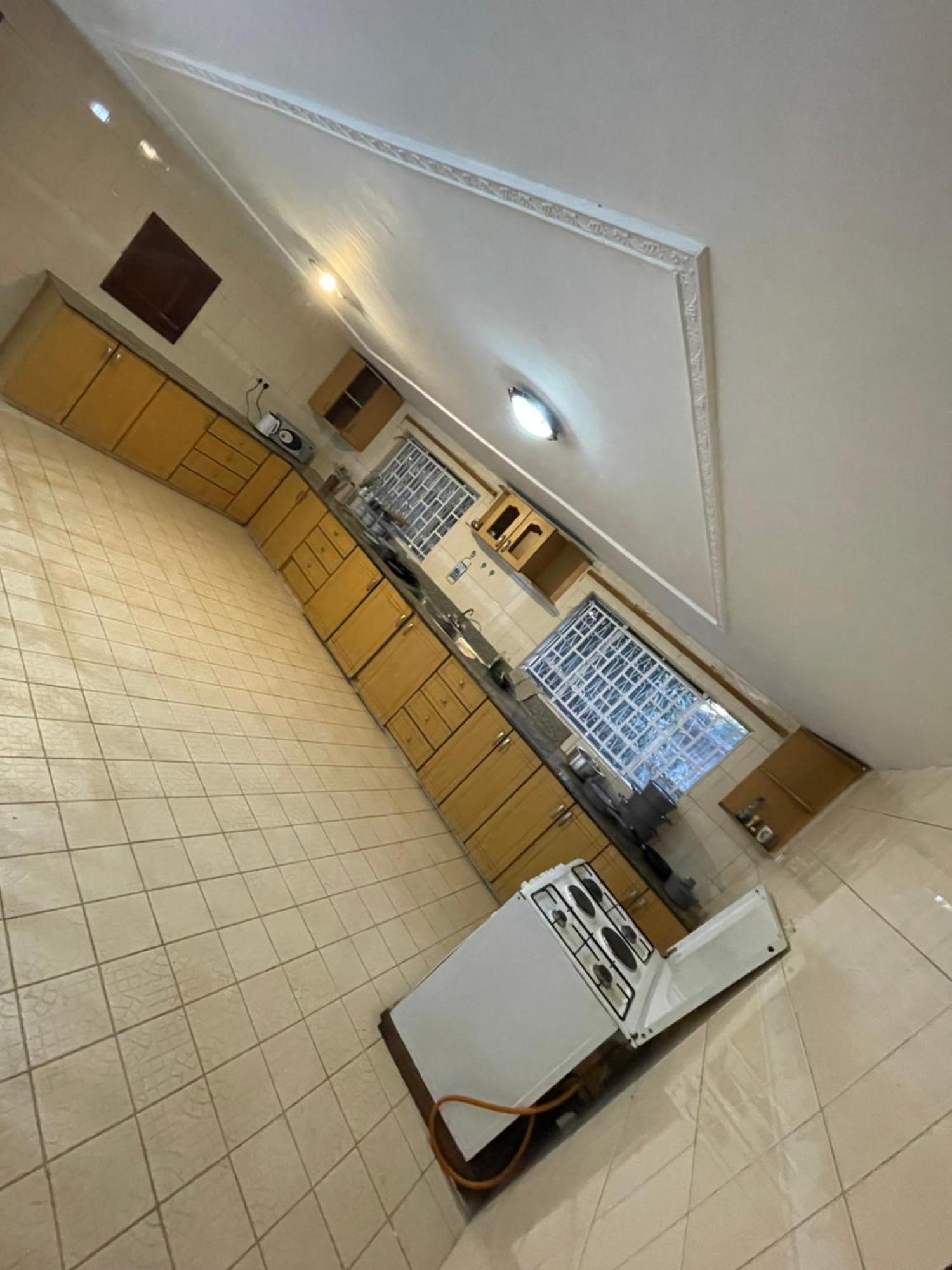 Wagaview Place * Nairobi