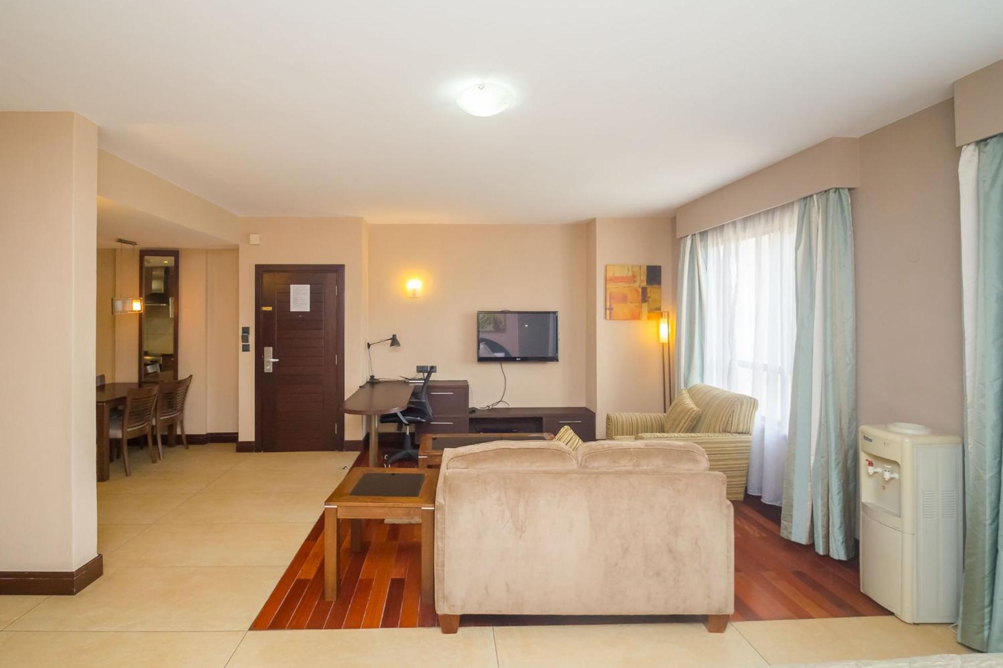Aparthotel Taarifa By Dunhill Serviced 5*