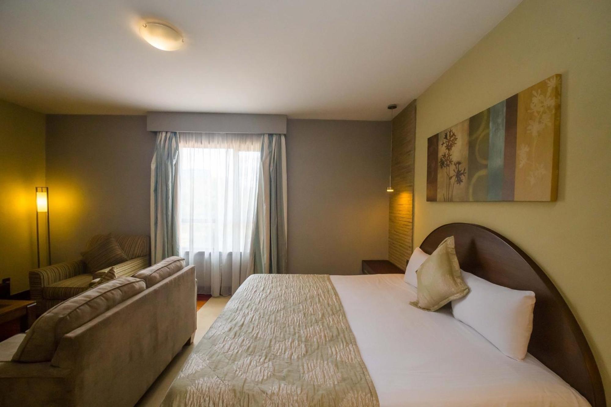 Aparthotel Taarifa By Dunhill Serviced 5*